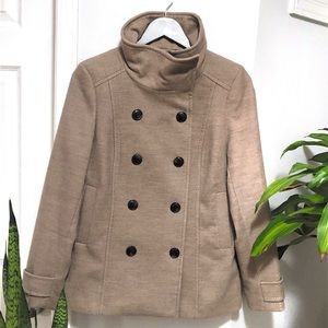 H&M, Light Brown/Tan Short-line Button Up Coat